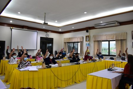 ประชุมคณะกรรมการพัฒนาเทศบาลตำบลหนองหาร ครั้งที่ 1/2564 เพื่อพิจารณาร่างแผนพัฒนาท้องถิ่น              (พ.ศ.2561-2565) เพิ่มเติม ครั้งที่ 1/2564