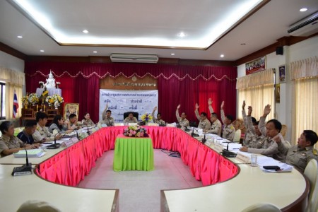 การประชุมสภาเทศบาลตำบลหนองหาร สมัยวิสามัญ สมัยที่ ๑ ครั้งที่ ๑ ประจำปี ๒๕๖๒ วันพุธ ที่ ๑๑ กันยายน ๒๕๖๒ ณ ห้องประชุมสภาเทศบาลตำบลหนองหาร