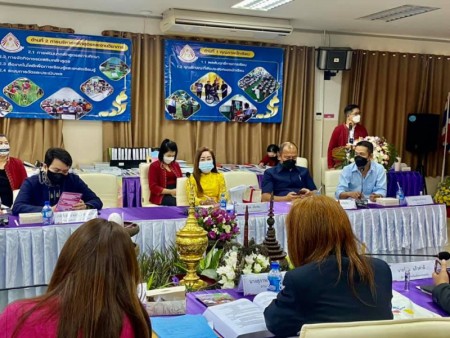 นายกสุพิศ    เถียรทิม  นายกเทศมนตรีตำบลหนองหาร  เข้าร่วมการประเมินสถานศึกษาเพื่อเข้ารับรางวัล   พระราชทาน  ระดับมัธยมศึกษาขนาดเล็ก  ประจำปีการศึกษา  2564  ระดับเขตพื้นที่การศึกษา  โรงเรียนศรีสังวาลย์  ขอเป็นกำลังใจให้โรงเรียนศรีสังวาลย์ได้รับรางวัลจ้าว