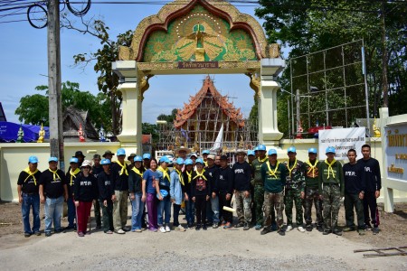จิตอาสา ทำความดีด้วยหัวใจ ทาสีกำแพงวัดทิพวนารามอุทิศ