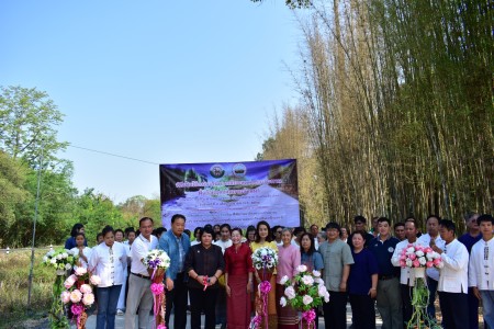 พิธีเปิดใช้ถนนเส้นทางเลียบคลองชลประทานฝั่งซ้ายธุดงคสถานล้านนา หมู่ที่ 8 ตำบลหนองหาร อำเภอสันทราย จังหวัดเชียงใหม่