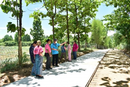 ลงพื้นที่ตรวจงานก่อสร้างถนน โครงการก่อสร้างของเทศบาลตำบลหนองหาร