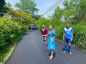 เทศบาลตำบลหนองหาร ขอขอบคุณ นายกองค์การบริหารส่วนจังหวัดเชียงใหม่ นายพิชัย เลิศพงศ์อดิสร ผ่าน สมาชิกสภาองค์การบริหารส่วนจังหวัดเชียงใหม่ นายศรัณย์ ใจคำ ที่ได้ดำเนินการก่อสร้างถนนแอสฟัลท์คอนกรีต หมู่ที่ ๘ บ้านวิเวก ตำบลหนองหาร อำเภอสันทราย จังหวัดเชียงใหม่