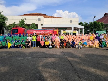 งานป้องกันและบรรเทาสาธารณภัย และงานกู้ชีพกู้ภัย เทศบาลตำบลหนองหารเข้าร่วมฝึกซ้อมดับเพลิงและอพยพหนีไฟ ประจำปี 2567 ร่วมกับบริษัท เบทาโกรเกษตรอุตสาหกรรม จำกัด (โรงงานแปรรูปสุกรแม่โจ้)