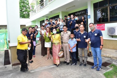 ร่วมแสดงความยินดีกับ นายธวัชพงศ์ หิรัญบดินทร์ หัวหน้าสำนักปลัดเทศบาลตำบลหนองหาร ย้ายไปดำรงตำแหน่ง รองปลัดเทศบาลตําบลขัวมุง อ.สารภี จ.เชียงใหม่