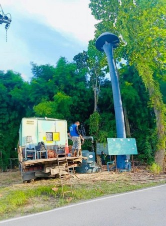 เทศบาลตำบลหนองหาร ขอขอบคุณ นายกองค์การบริหารส่วนจังหวัดเชียงใหม่ นายพิชัย เลิศพงศ์อดิสร ผ่าน สมาชิกสภาองค์การบริหารส่วนจังหวัดเชียงใหม่ นายศรัณย์ ใจคำ ที่ได้นำเครื่องจักรเข้าดำเนินการเป่าล้างบ่อบาดาล ในเขตพื้นที่เทศบาลตำบลหนองหาร ทุกหมู่บ้าน