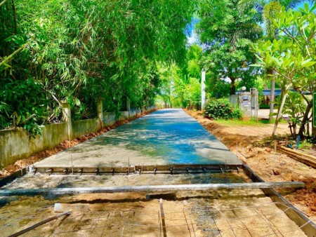 งานทำถนน คสล.หมู่ที่10 บ้านเกษตรใหม่ ป้อกยายบัว